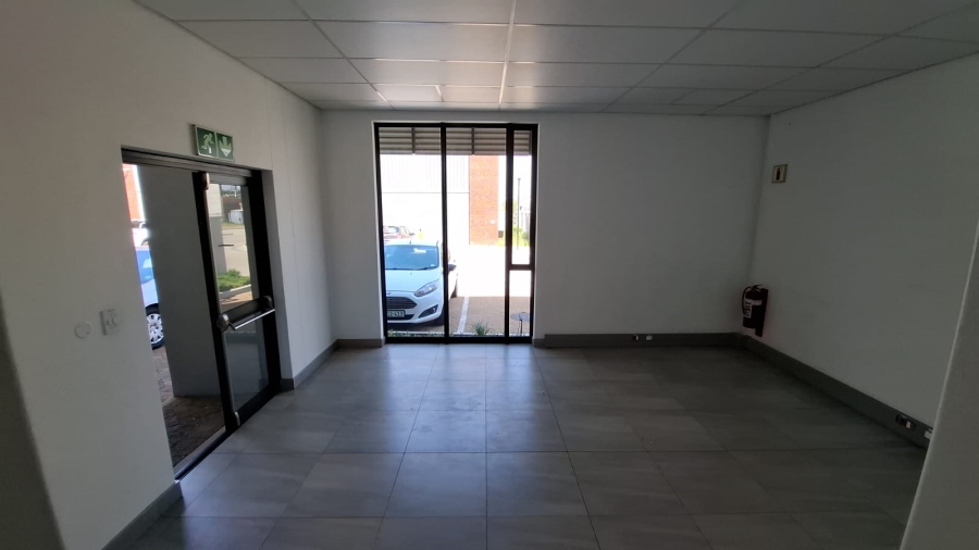To Let commercial Property for Rent in Bonnie Brae Western Cape